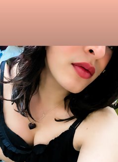 Lara - Transsexual escort in Bangalore Photo 1 of 1