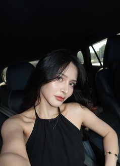 Lara - escort in Taipei Photo 3 of 7