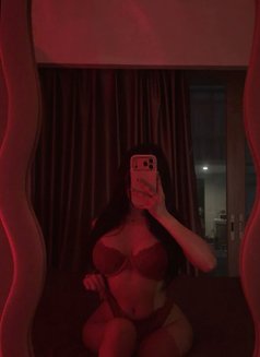 Lara - escort in Taipei Photo 18 of 20