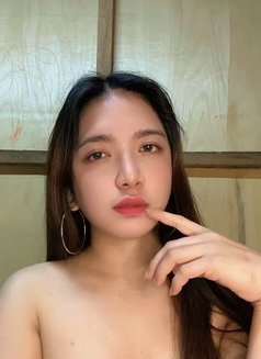 Lara - Transsexual escort agency in Manila Photo 3 of 6