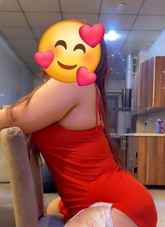 Lara - Masajista in Erbil Photo 3 of 5