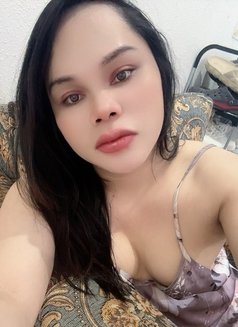 Lara Jeddah - Transsexual escort in Jeddah Photo 4 of 7