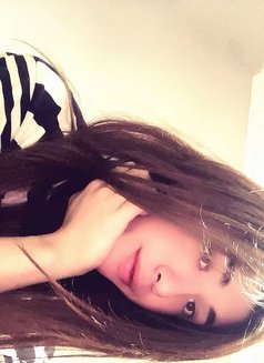 Lara - Transsexual escort in İstanbul Photo 12 of 16