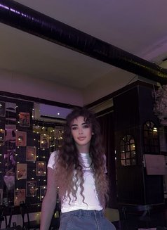 Lara - Transsexual escort in İstanbul Photo 13 of 16