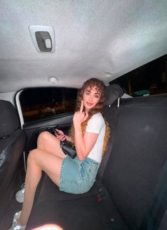 Lara - Transsexual escort in İstanbul Photo 14 of 16