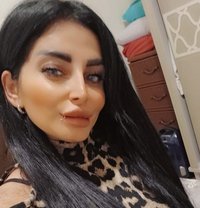 Lara - escort in Beirut Photo 1 of 8