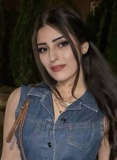 Lara - escort in Muscat Photo 2 of 3