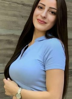 Lara - escort in Muscat Photo 3 of 3