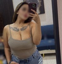 Lara - companion in Dubai Photo 3 of 15