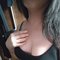 Lara Massage Only - Masajista in Gurgaon Photo 2 of 3