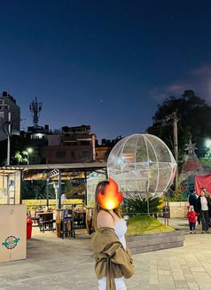 Lara - puta in Kathmandu Photo 7 of 7