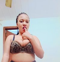 LARA NEW ESCORT ARRIVED IN ANDHERI EAST - puta in Mumbai Photo 3 of 3