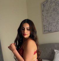 Lara new in business bey - escort in Dubai