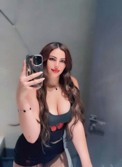 Lara new in business bey - escort in Dubai Photo 10 of 12