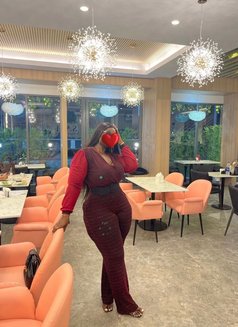 Lara - escort in Lagos, Nigeria Photo 8 of 12