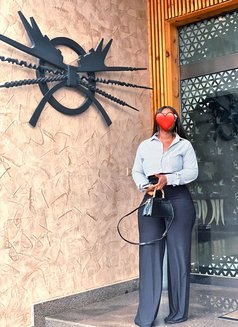 Lara - escort in Lagos, Nigeria Photo 12 of 12