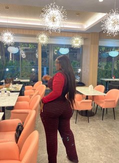 Lara - escort in Lagos, Nigeria Photo 7 of 12