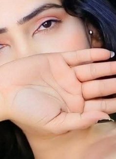 Lara - Acompañantes transexual in Beirut Photo 7 of 9