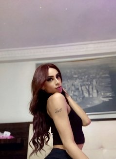 Lara Sex Gold - Transsexual escort in İstanbul Photo 6 of 7