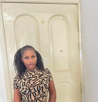 Lara - escort in Muscat