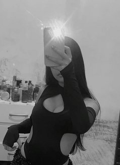 Lara - masseuse in Erbil Photo 5 of 6