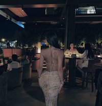 Lara - puta in Guangzhou