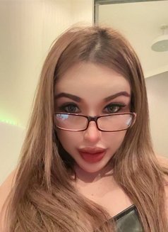 Lara - escort in Al Manama Photo 17 of 17