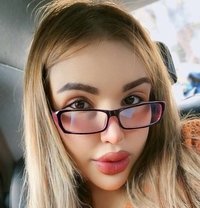 Lara - escort in Al Manama