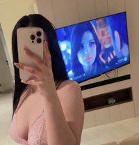 Lara - puta in Riyadh