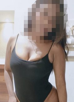 Laraa 20 - escort in Mumbai Photo 1 of 5