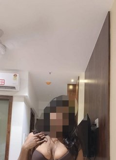Laraa 20 - escort in Mumbai Photo 3 of 5