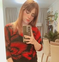 Lareen - escort in Cairo