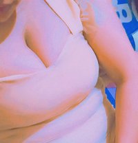 Laren - escort in Cairo