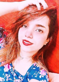 LAREN - puta in Cairo Photo 5 of 5