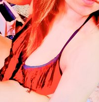 Larenn - escort in Cairo
