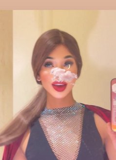 Larg25cm مغربي زبي - Transsexual escort in Riyadh Photo 14 of 15