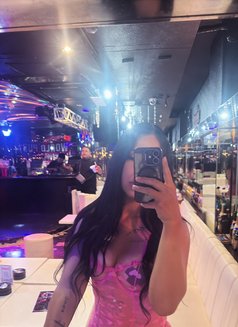 Larissa - Transsexual escort in Okinawa Island Photo 7 of 7
