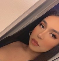 Larissa - Transsexual escort in Nagoya