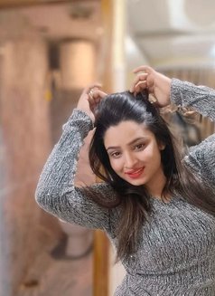 Anisha. - puta in Gurgaon Photo 2 of 3