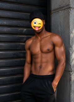 Larrey - Male escort in Nakuru Photo 1 of 1