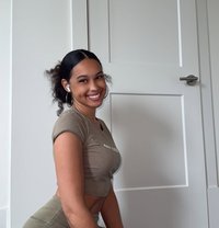 Larrissa Wayne - escort in Muscat