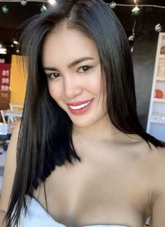 Lars Fresh Young and Hot baby girl - Transsexual escort in Cebu City Photo 6 of 6