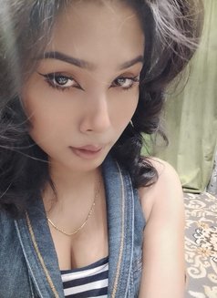 Lashyamoyee - Transsexual escort in Kolkata Photo 1 of 3