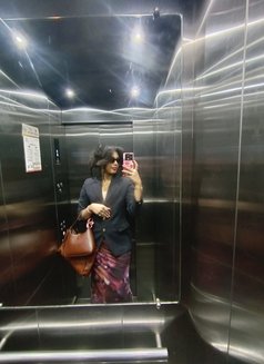 Lashyamoyee - Transsexual escort in Kolkata Photo 10 of 11