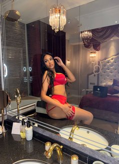 MIXED RACE TS ARAB/BLACK BANGKOK - Transsexual escort in Bangkok Photo 7 of 19