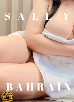 SALLY EGYPTIAN - escort in Al Manama Photo 3 of 13