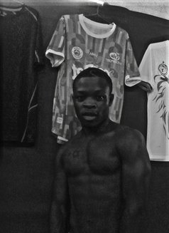 Lastman - Male escort in Nairobi Photo 4 of 4