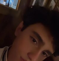Lati̇na - Male escort in Baku
