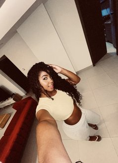 Latín Kendall🇨🇴 - puta in Dubai Photo 9 of 12