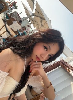 Latina - escort in Doha Photo 1 of 4